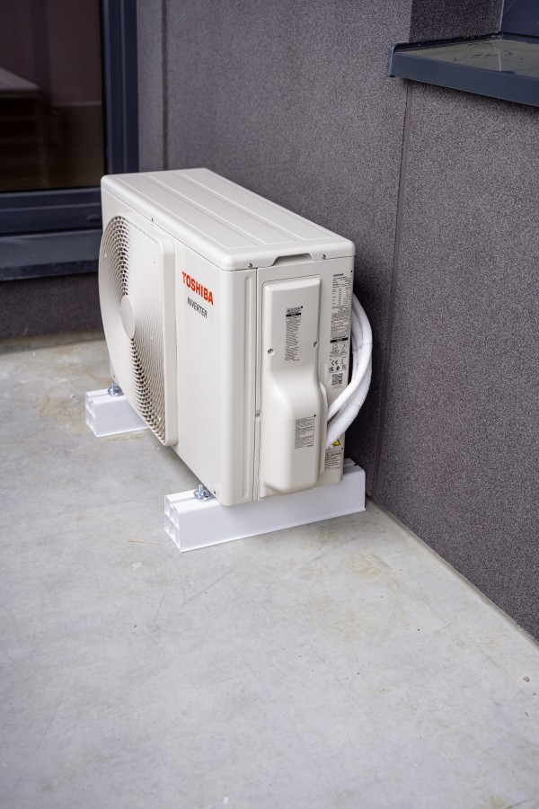 montaż klimatyzacji w bloku_13